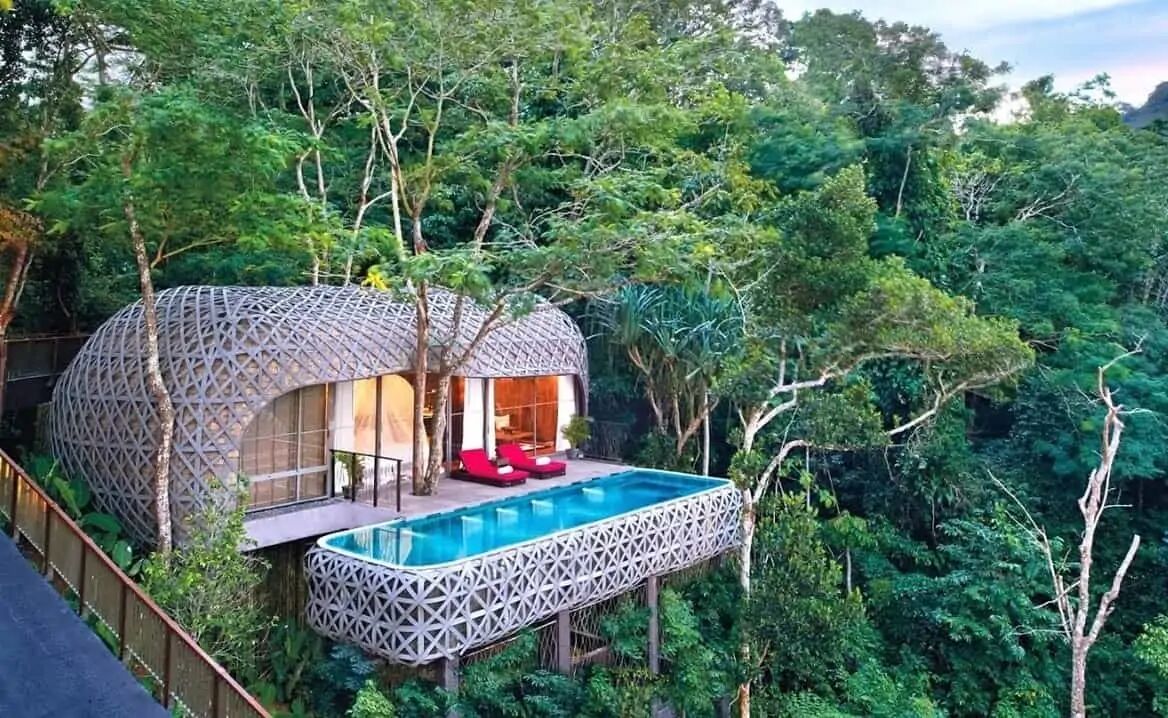 Wake up to the sounds of nature in sustainable comfort